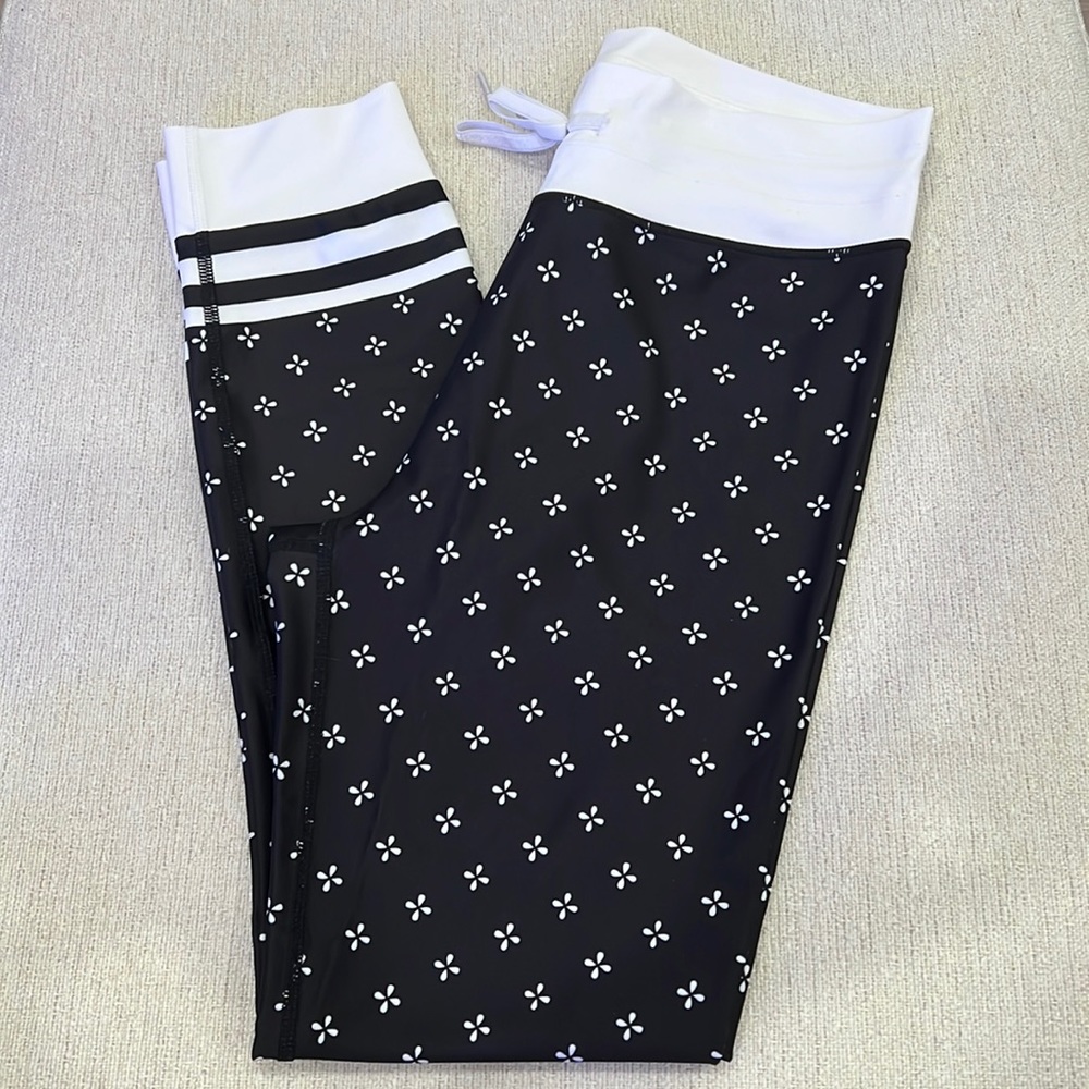 Sarah’s Day Leggings